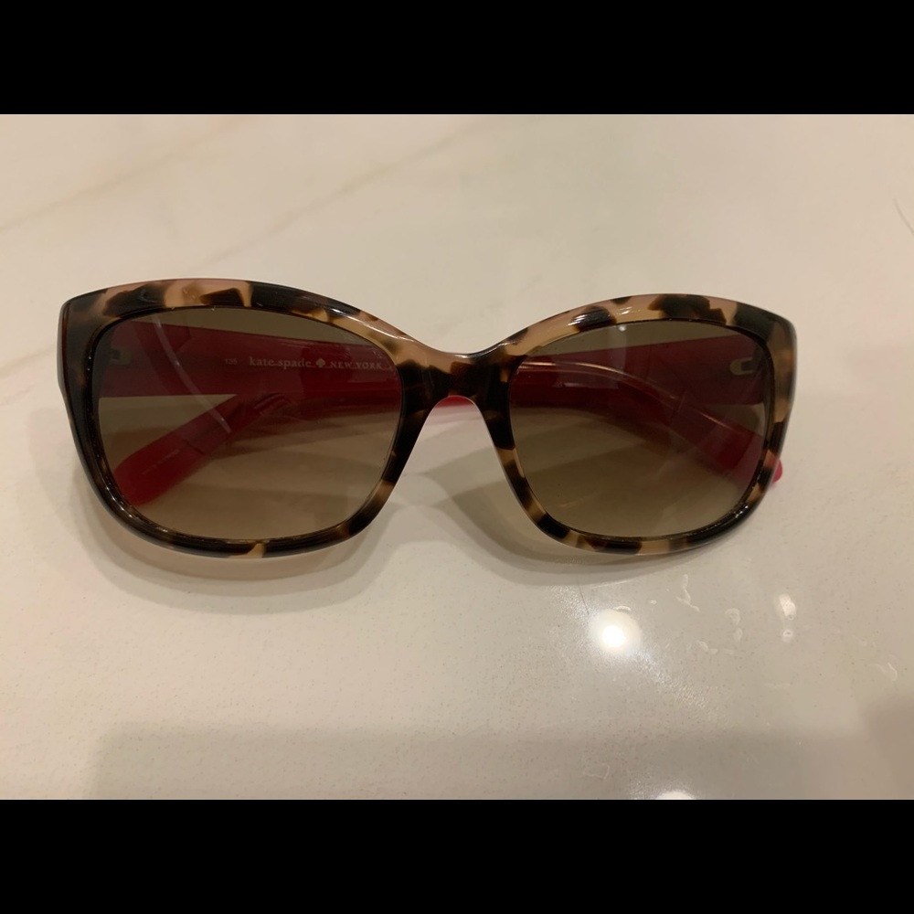 Kate Spade Johanna Sunglasses in camel tort